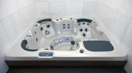 Four Simple Ways to Make Your Hot Tub More Private